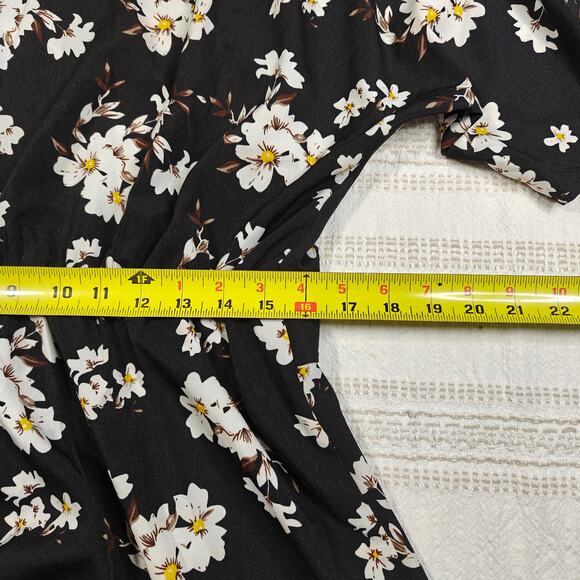 Pure Sugar Black Floral V‑Neck Tie‑Waist Top Size L NEW - Picture 3 of 8